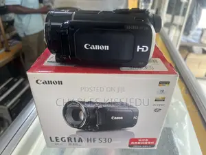 Canon Legria Hf S30