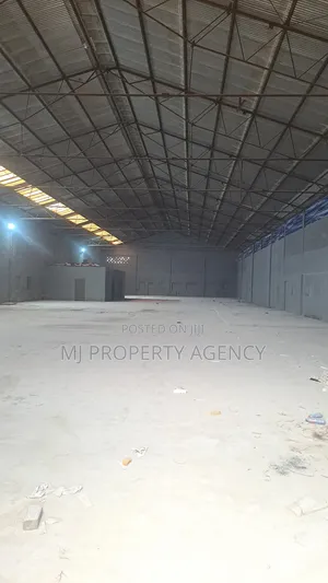 1800 SQM Warehouse at North Industrial Area