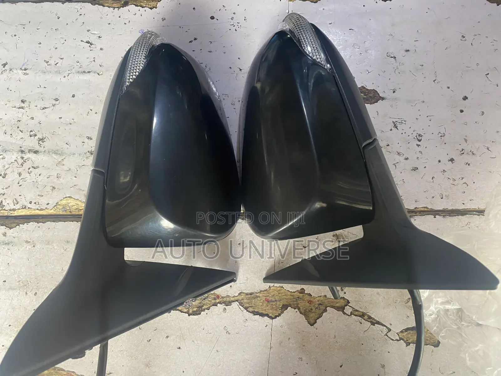 Toyota Camry Spider Mirror With Light Pair