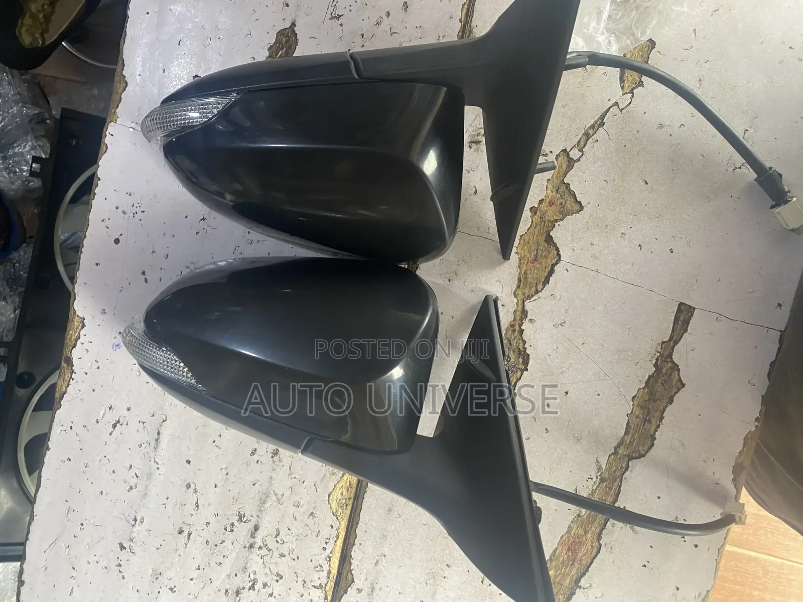 Toyota Camry Spider Mirror With Light Pair