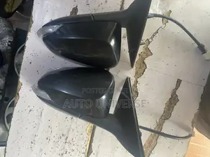 Toyota Camry Spider Mirror With Light Pair