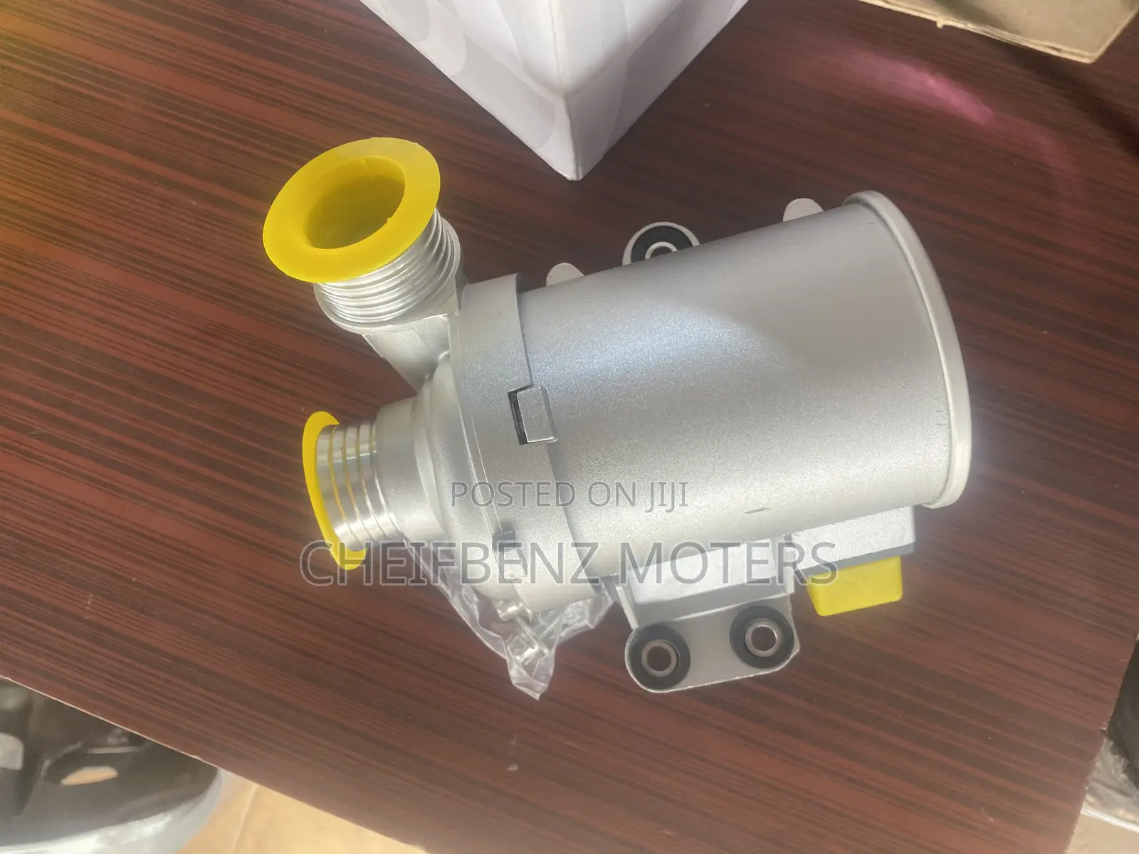 Original BMW F30 Water Pump N20 Engine 4cylinder