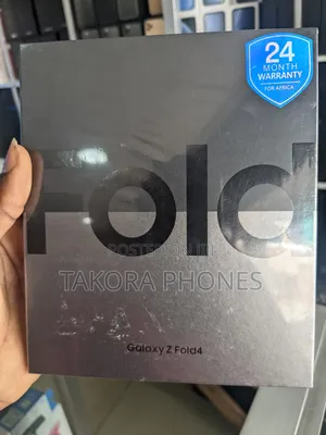 New Samsung Galaxy Z Fold4 256 GB Black