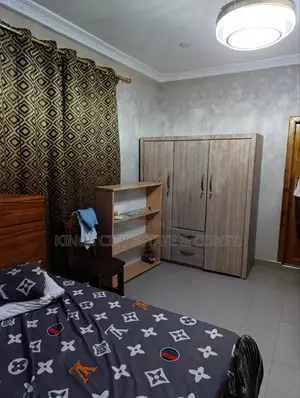 Furnished 6bdrm House in Acp-Interchange, Pokuase for rent