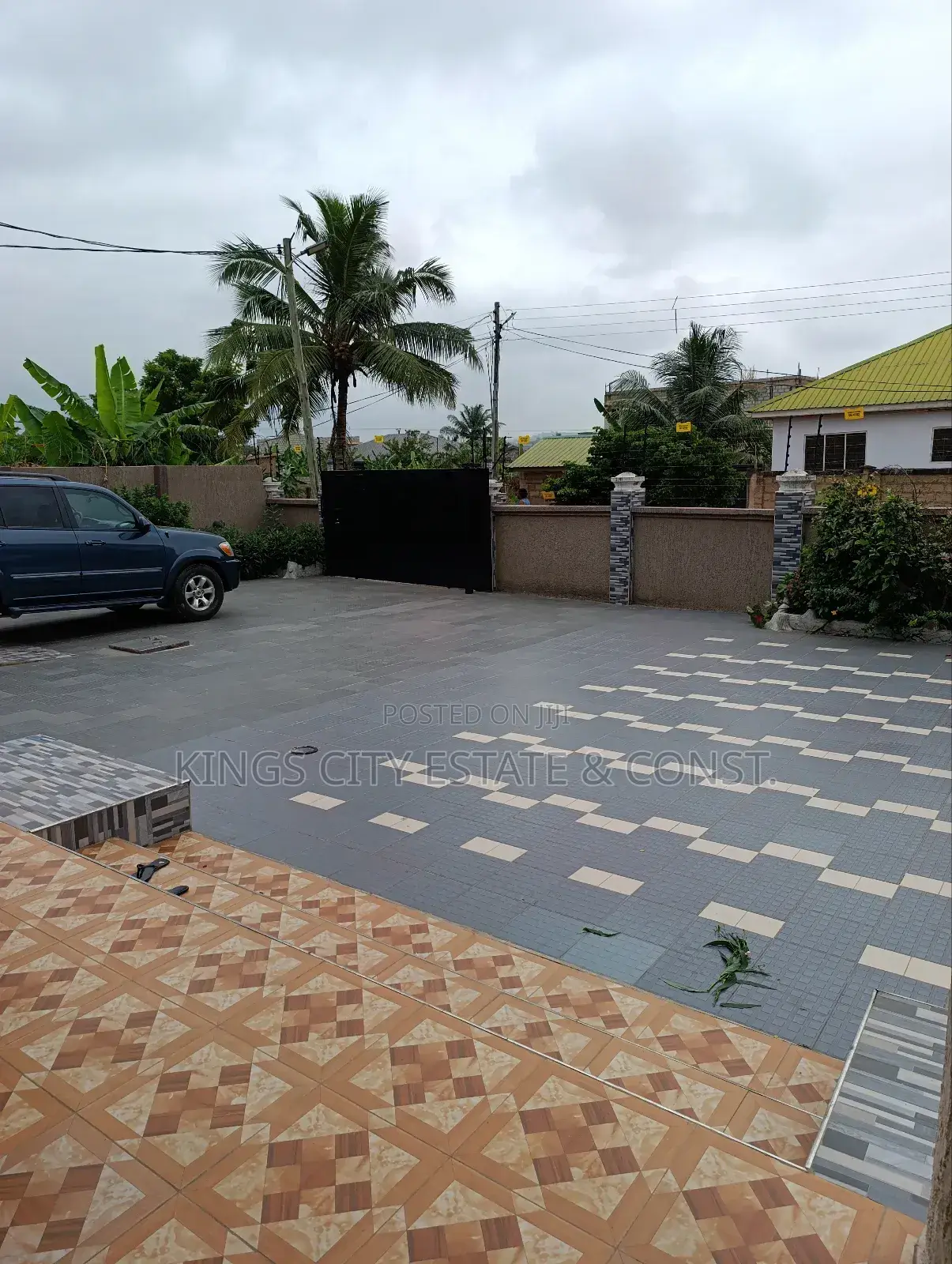 Furnished 6bdrm House in Acp-Interchange, Pokuase for rent