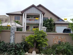 Furnished 6bdrm House in Acp-Interchange, Pokuase for rent