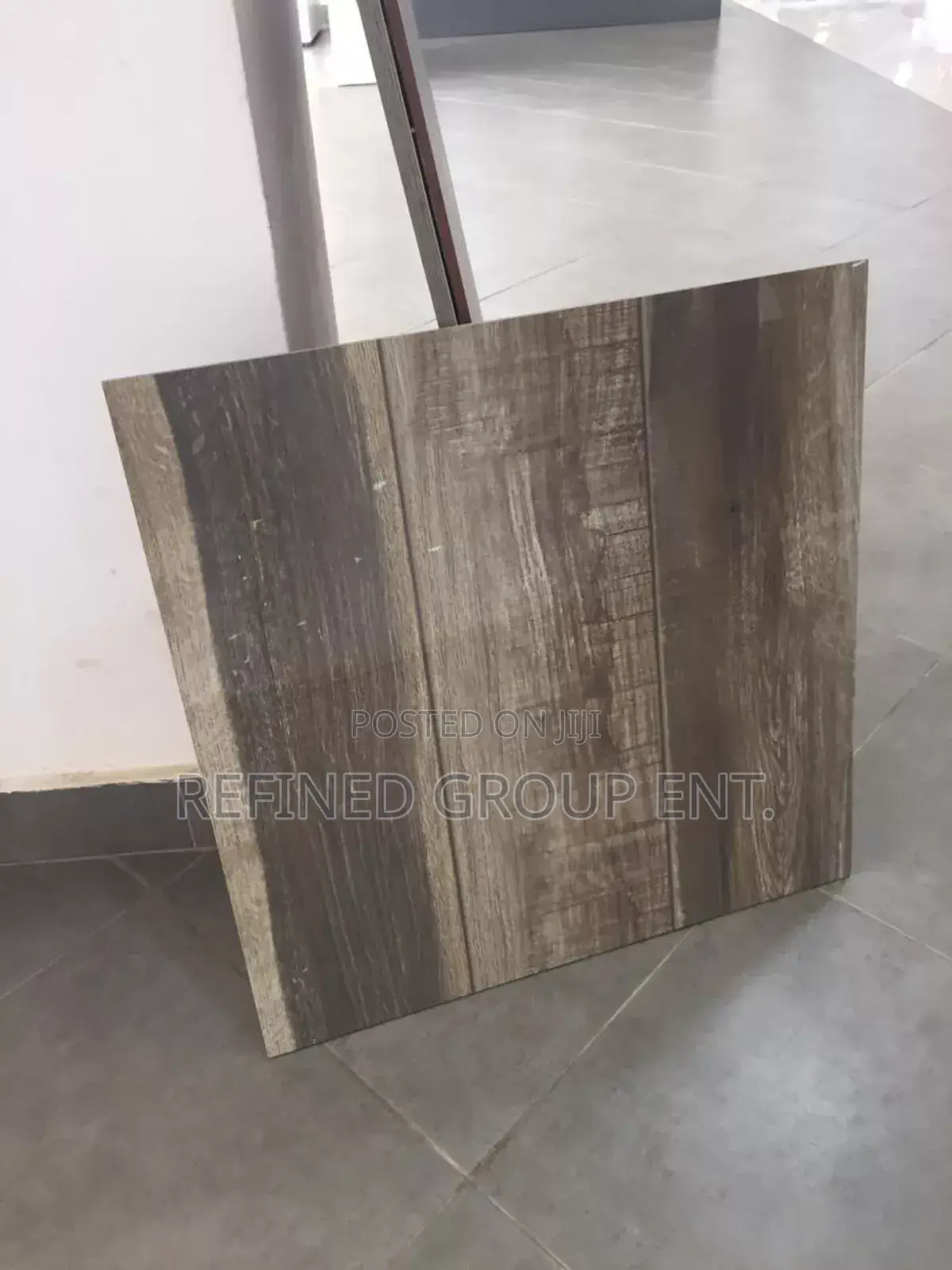 Spanish 60/60cm