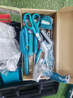 Total 32 Pieces Handtool Set (Thkthp20326)