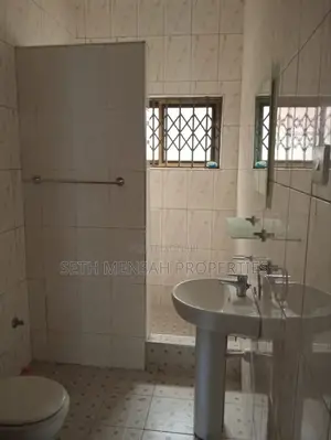 Furnished 6bdrm House in Nungua Estate for sale