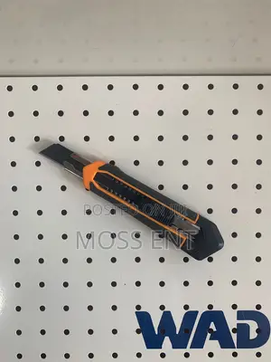 Snap-Off Blade Knife 18x100mm - Hkns11815