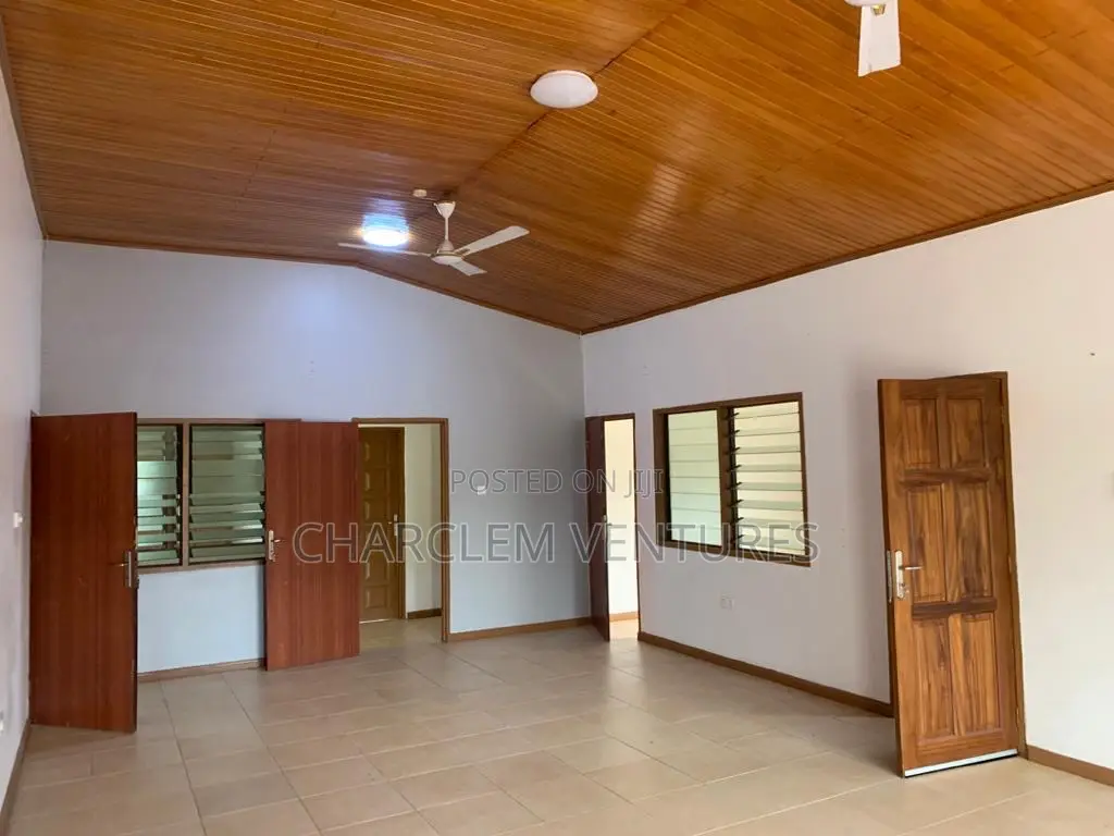 3bdrm House in Charclem Ventures, East Legon for sale