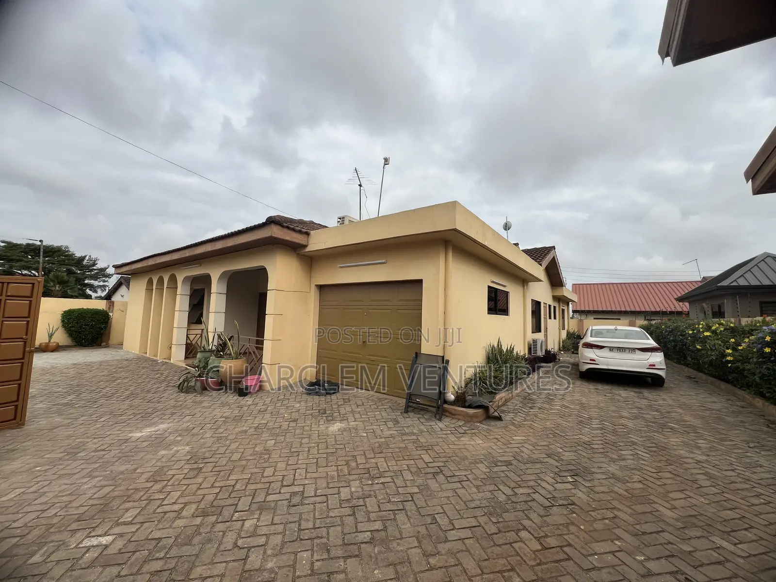 3bdrm House in Charclem Ventures, East Legon for sale