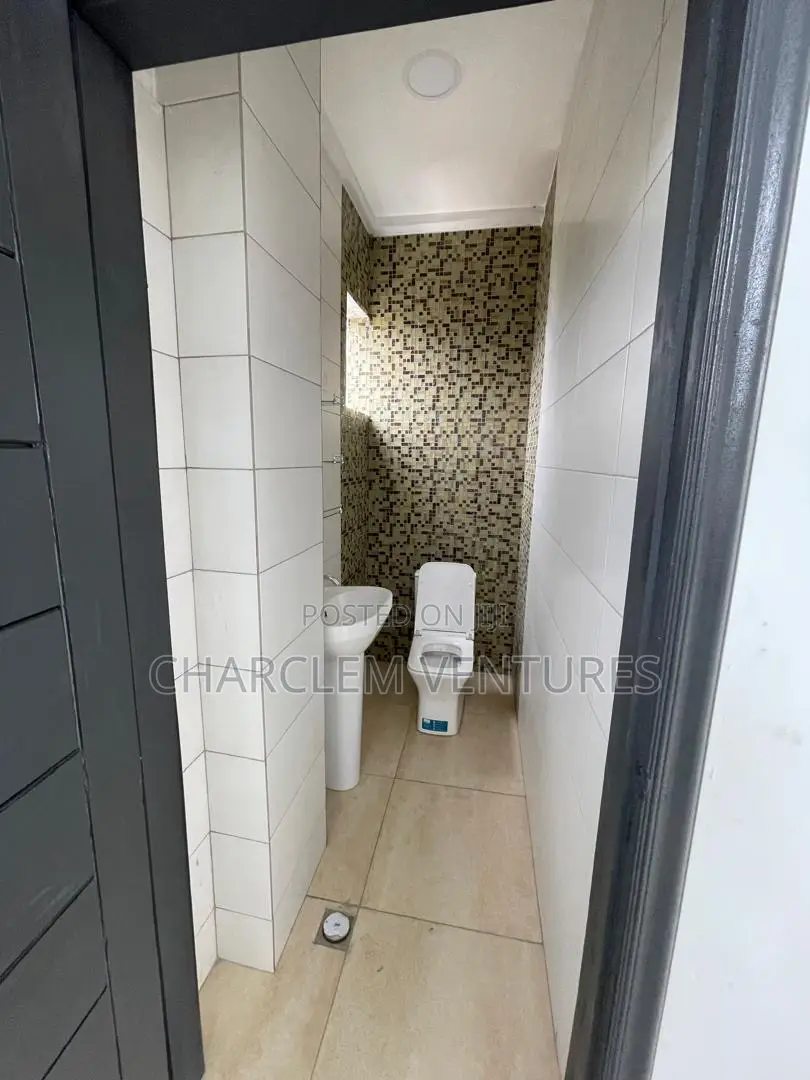 Newly Built Office Space for Rent at Third-Gate