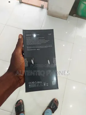 New Samsung Galaxy Note 10 Plus 256 GB Silver