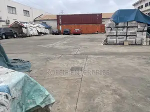Big Warehouse on 1 Acer Land for Sale