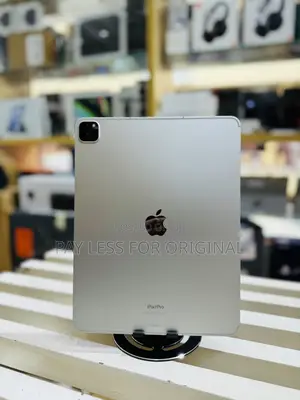 Apple iPad Pro 12.9 (2022) 256 GB Silver