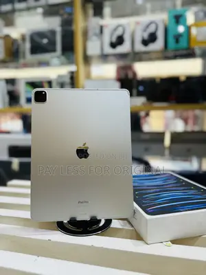 Apple iPad Pro 12.9 (2022) 256 GB Silver