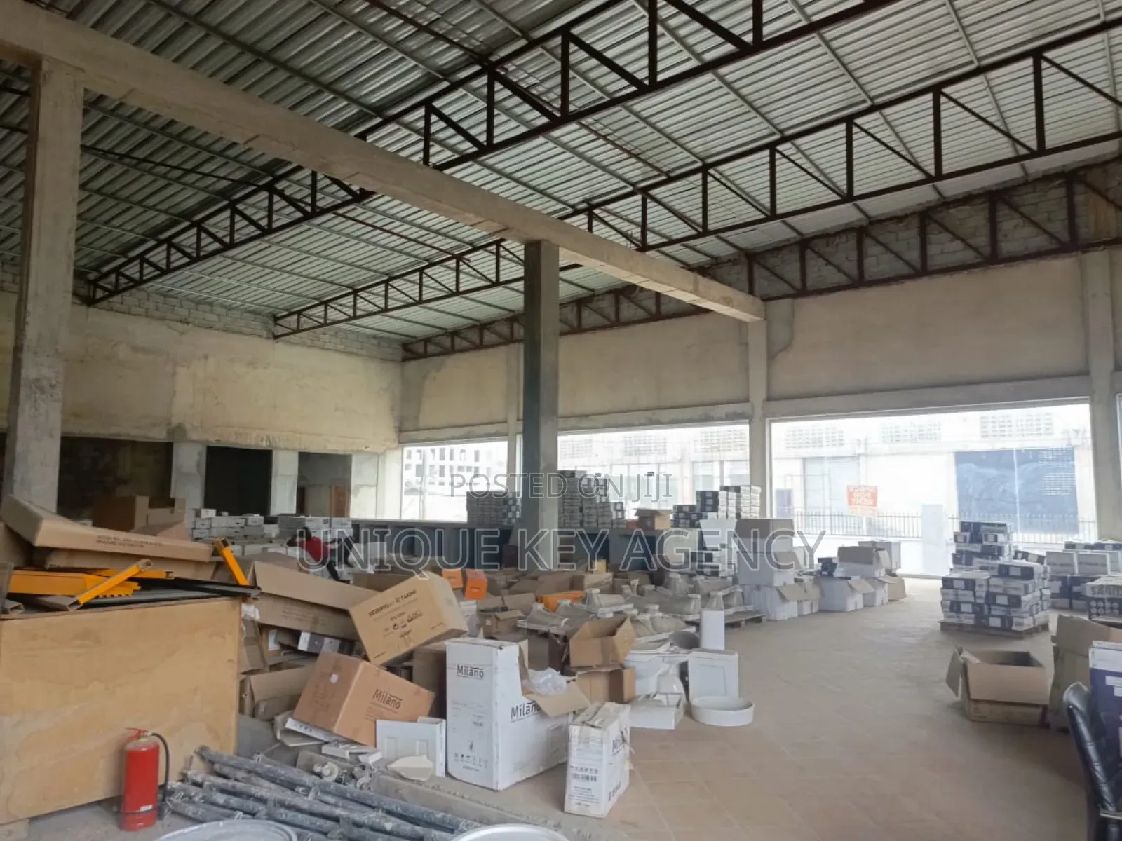 Warehouse to Let at Spintex