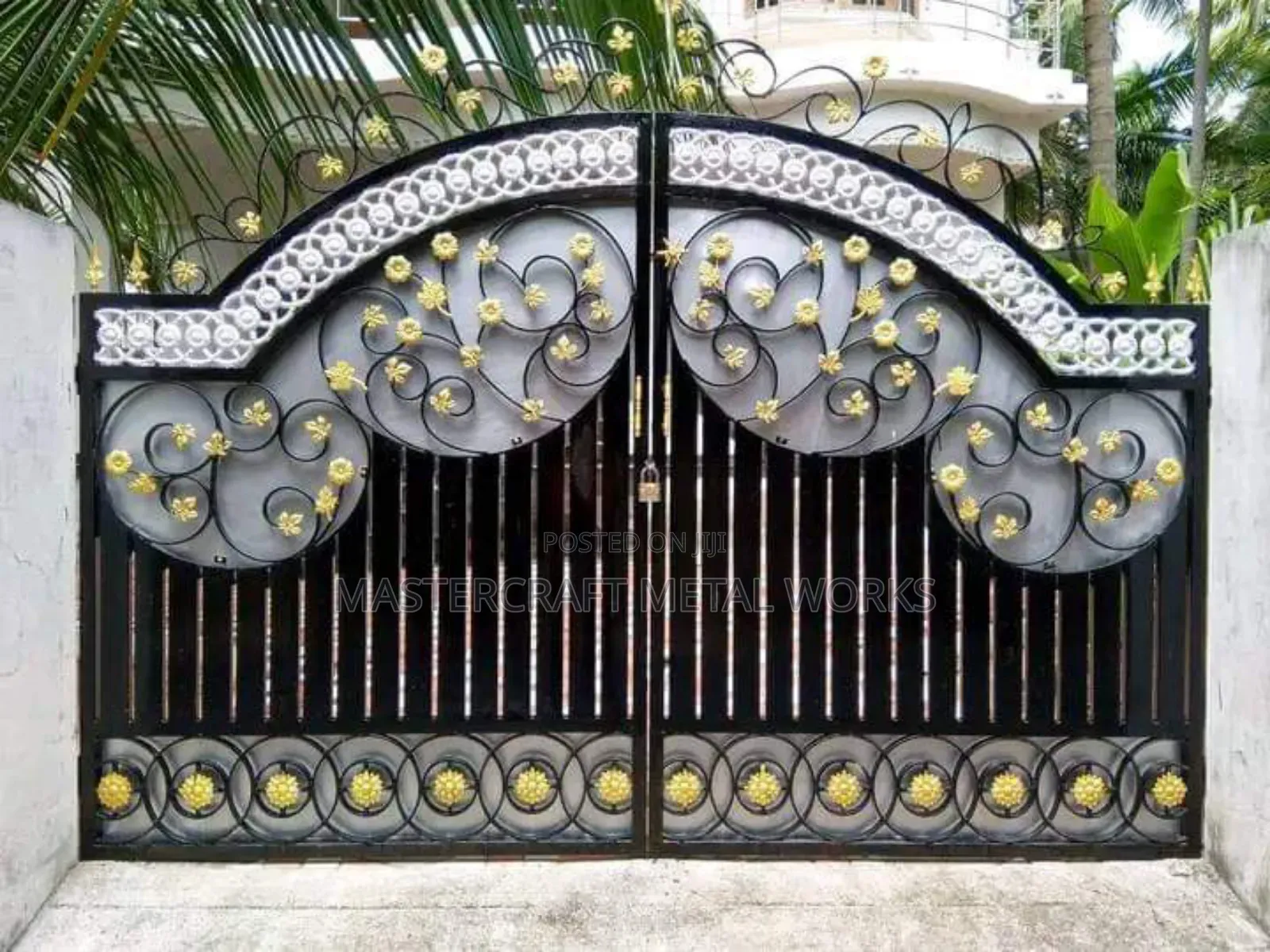 Quality Galvanised Main Gate