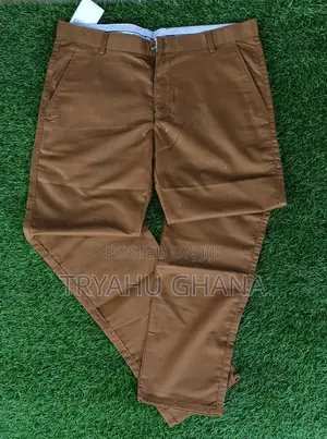 Classic Elegant Zara Khaki Trousers for Sale Online