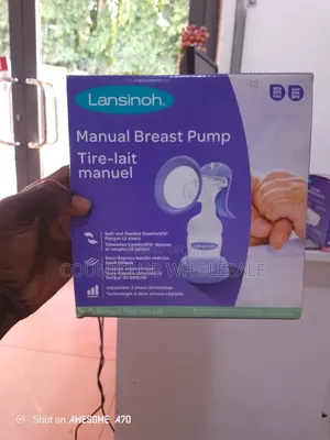 Lansinoh Manual Breast Pump