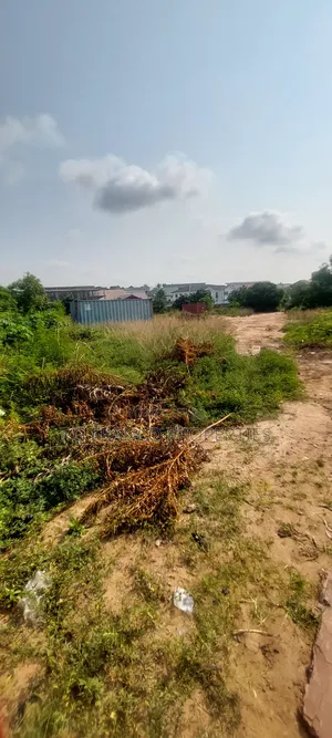 2 Plots of Land for Sale at East Airport