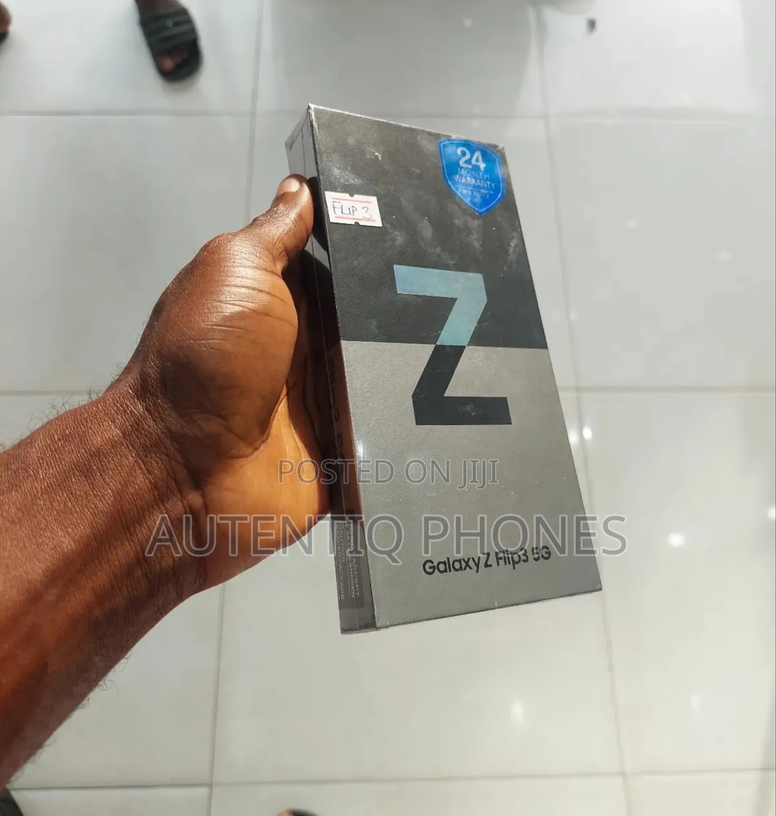 New Samsung Galaxy Z Flip 3 128 GB Black