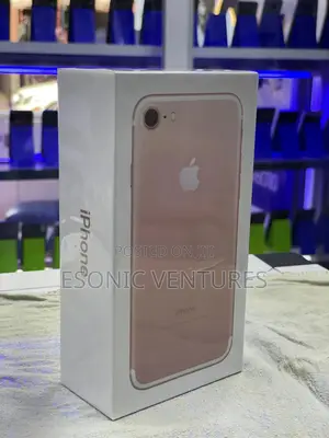 New Apple iPhone 7 128 GB Gold