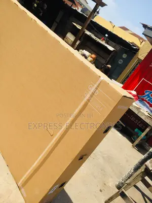 Very Cool Qled Smart Samsung 85”Q60c Glossy