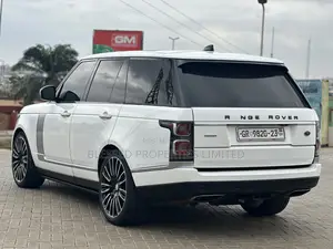 Land Rover Range Rover Vogue 2021 White