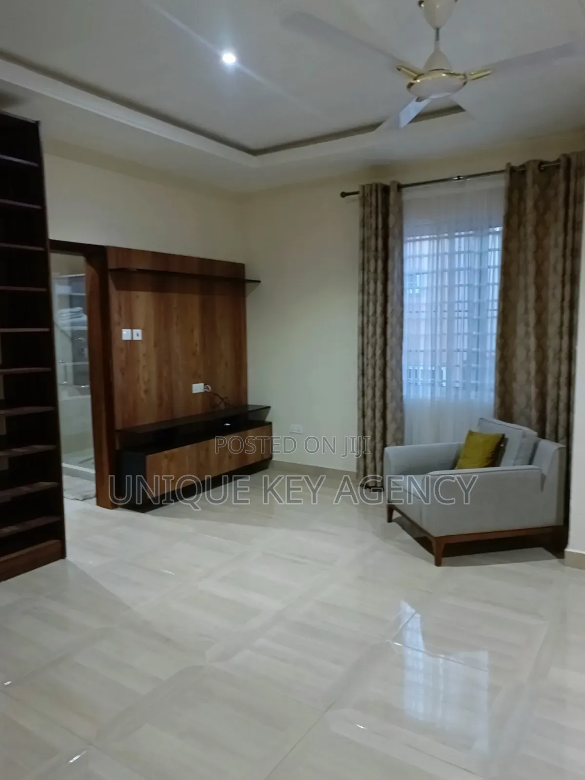 Furnished 3bdrm House in Unique Key Agency, Airport Residential Area