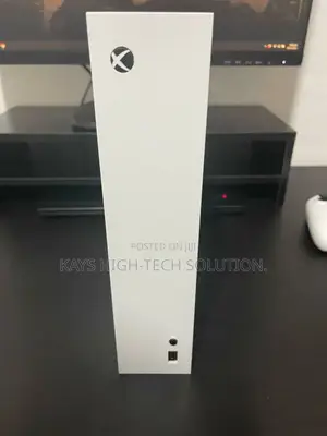 Xbox Series S Available With 2 Controllers, Fc 26 Hot Games