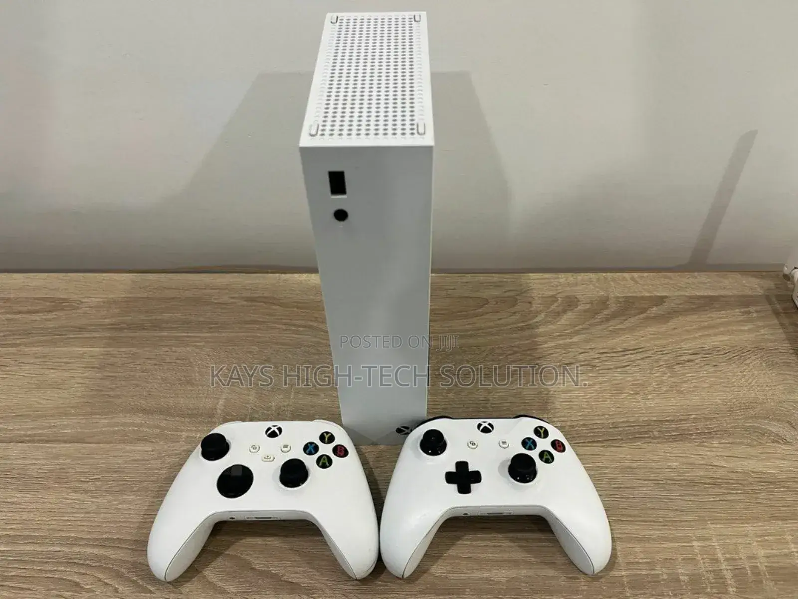 Xbox Series S Available With 2 Controllers, Fc 26 Hot Games