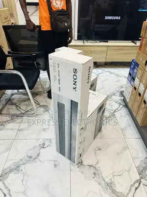 Less Expensive Sleek HT S400 —Soundbar With Woofer