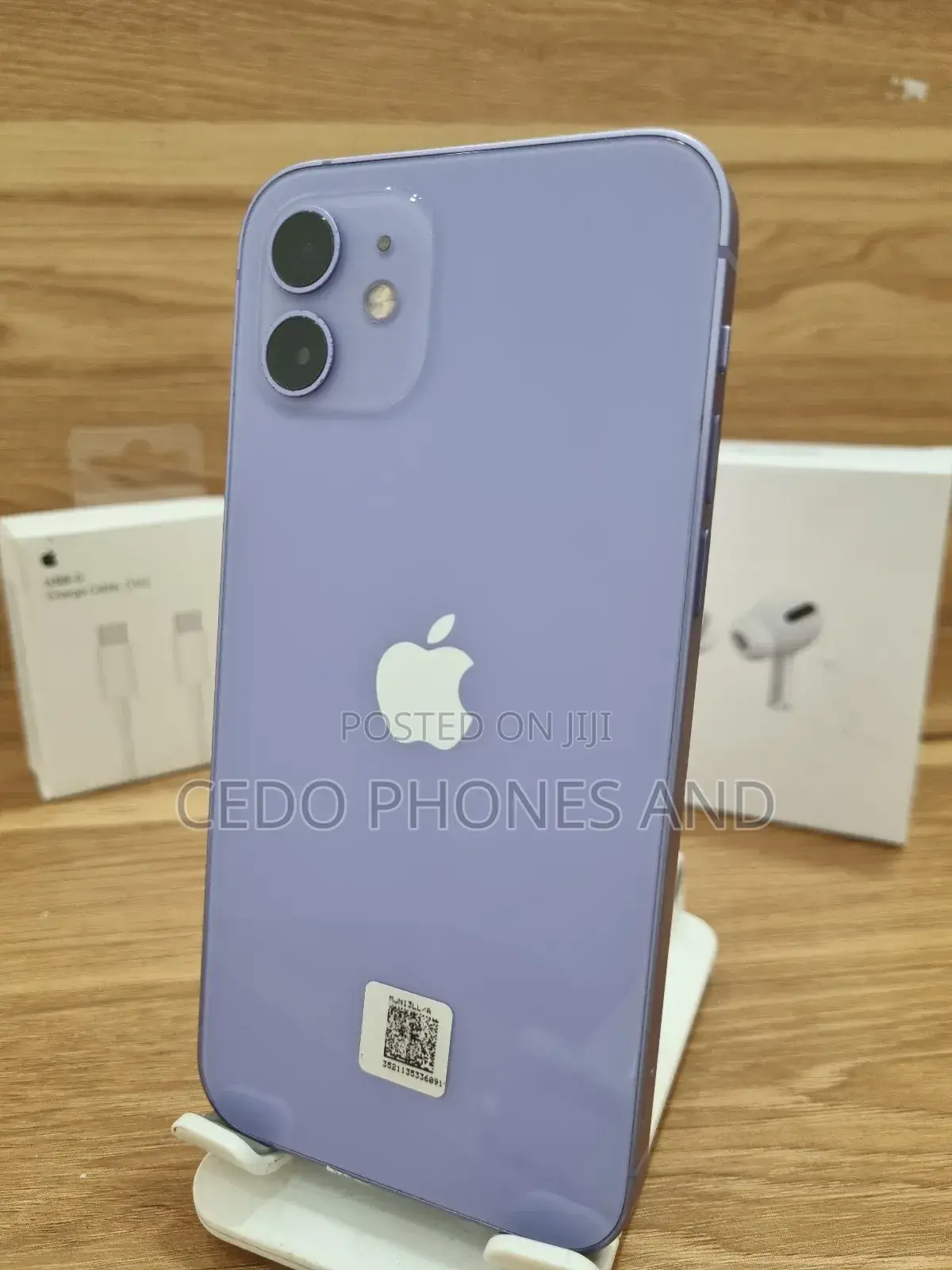 Apple iPhone 12 64 GB Purple