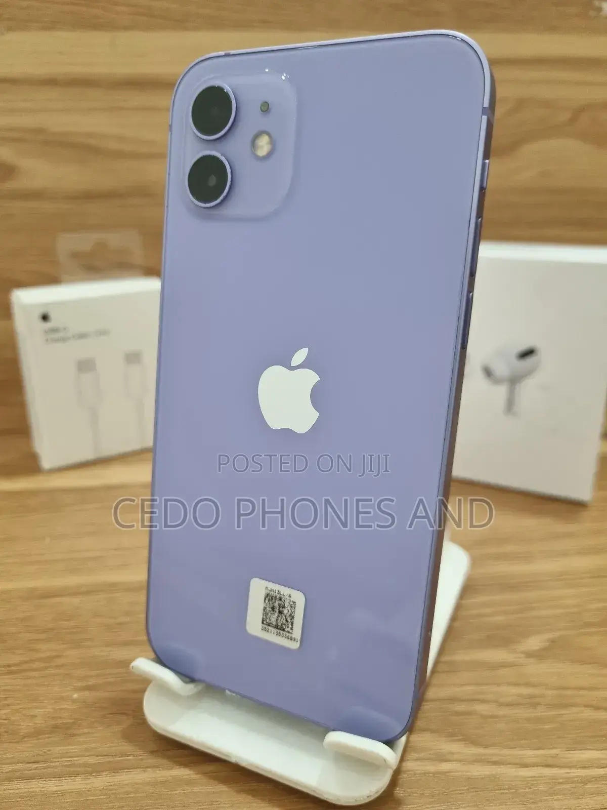 Apple iPhone 12 64 GB Purple