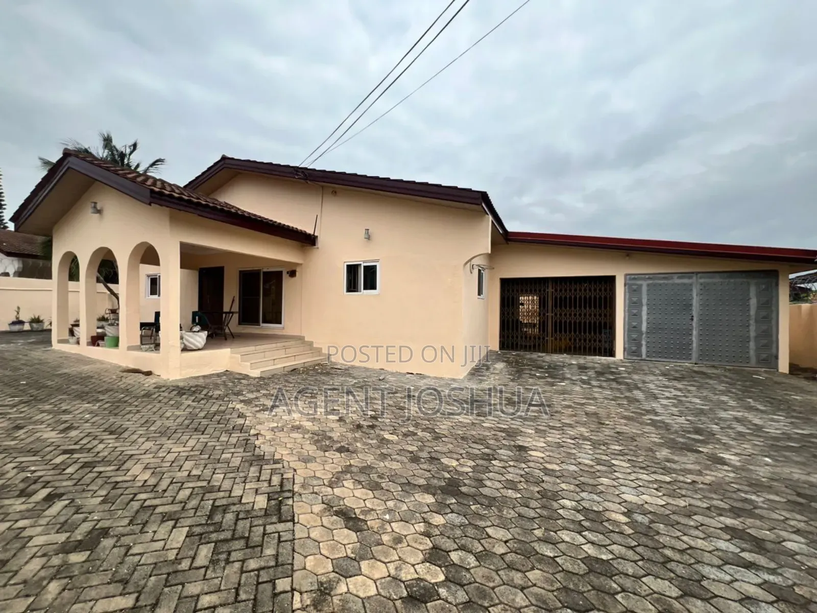 3bdrm House in Manet Court Estate for sale