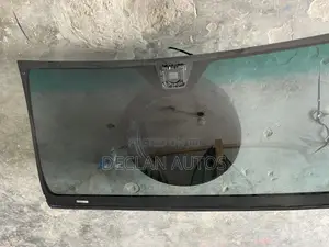 Mercedes Benz C300 2016 Front Windscreen