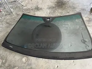 Mercedes Benz C300 Windshield