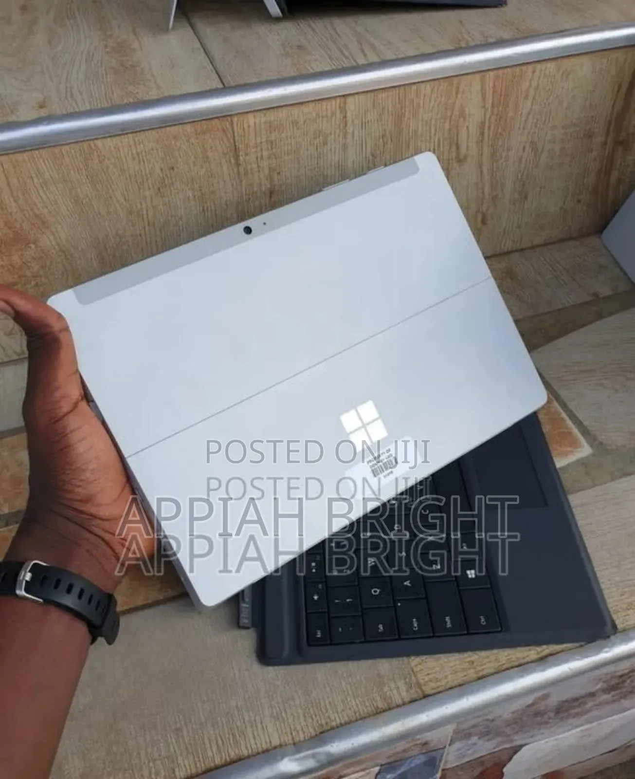 Laptop Microsoft Surface 3 4GB Intel Core I3 SSD 128GB