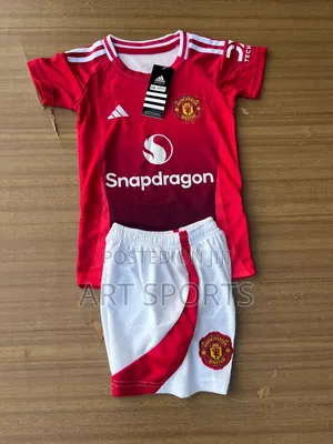 24 / 25 Manchester United Home Kids Jersey