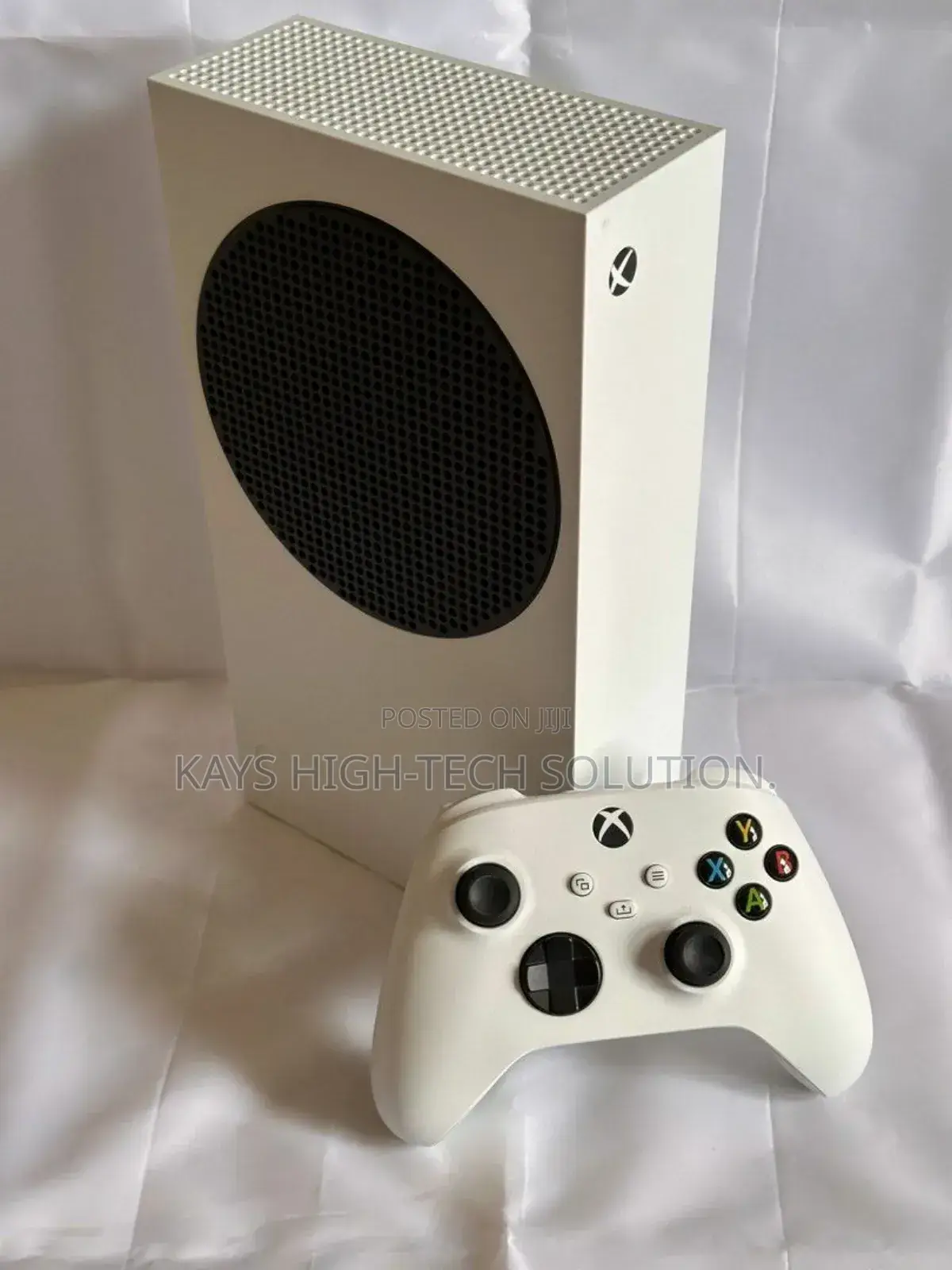 Xbox Series S With 1 Controller and Games