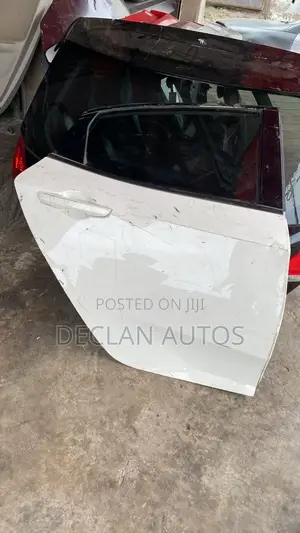 Honda Civic 2019 Hatch Back Door