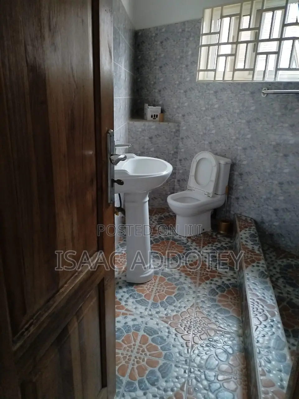 2bdrm Apartment in Spintex Hfc Estate, Nungua for rent