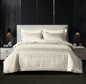 Luxurious 2 Plain Bedsheets,4 Pillow Cases for Hotels