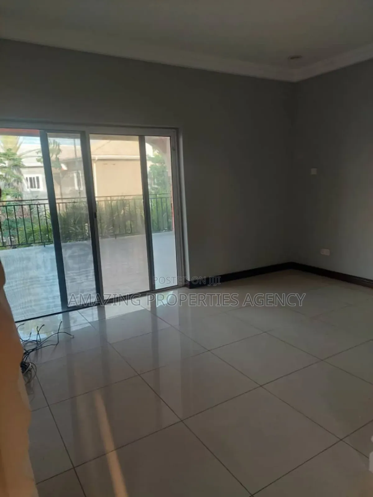 7bdrm House in Cantonments for sale