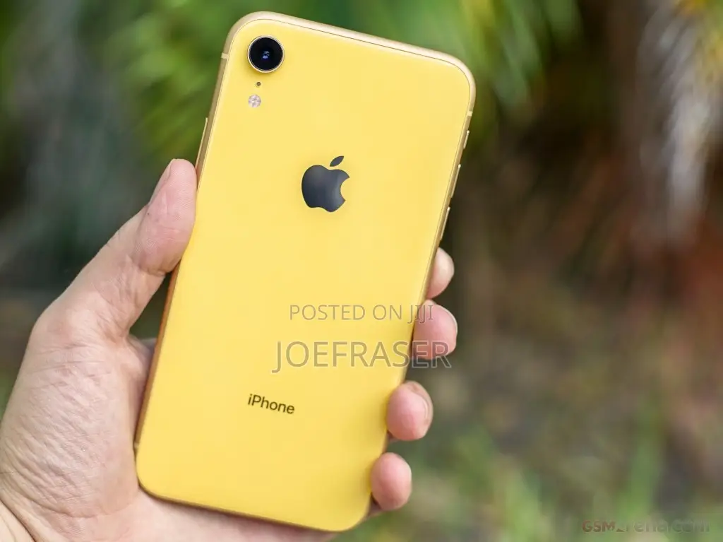 New Apple iPhone XR 64 GB Yellow