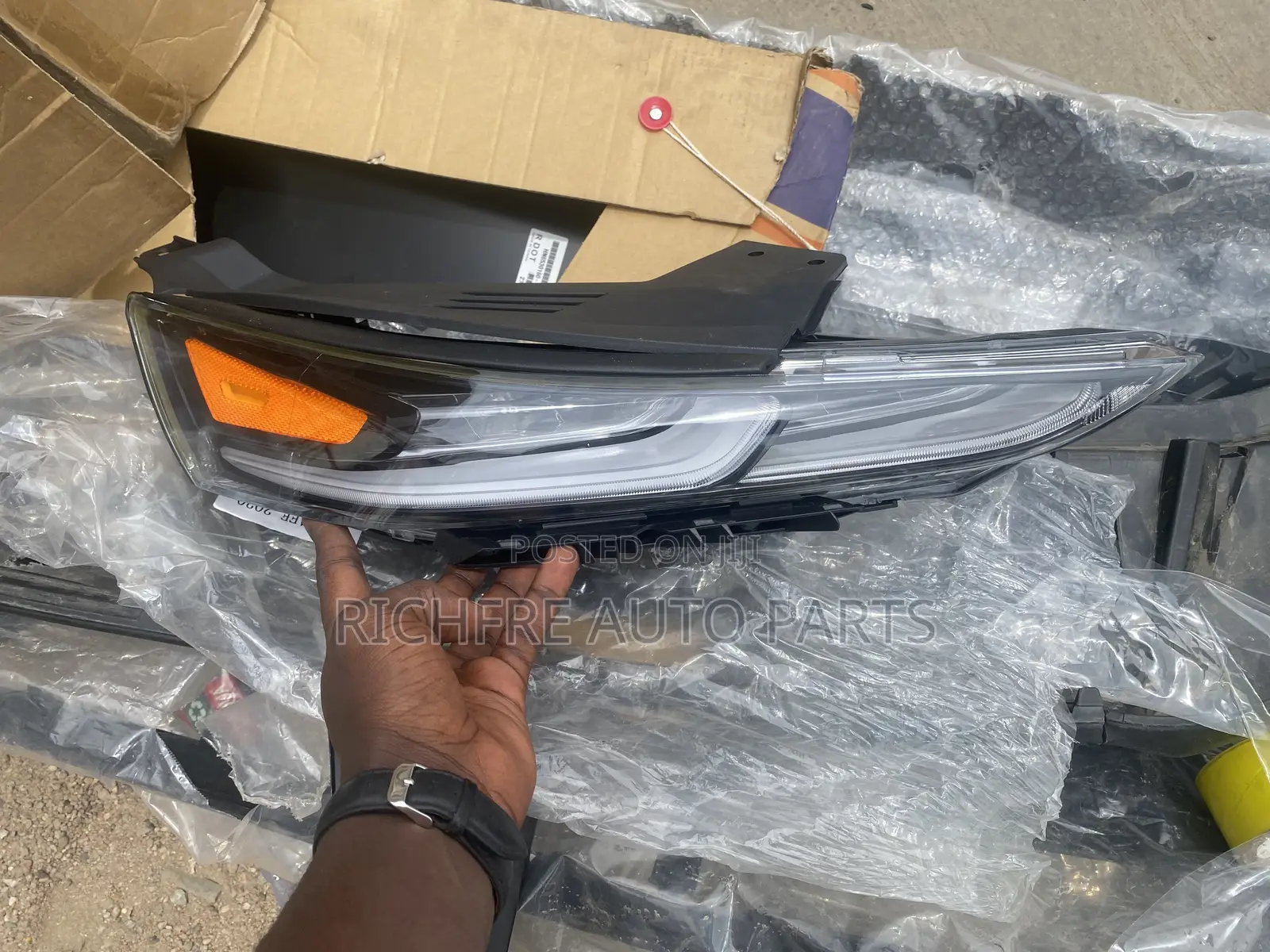 Santa Fe 2019 Headlight