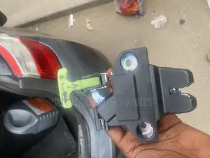 Toyota Corolla 2014-2017 Boot Locker