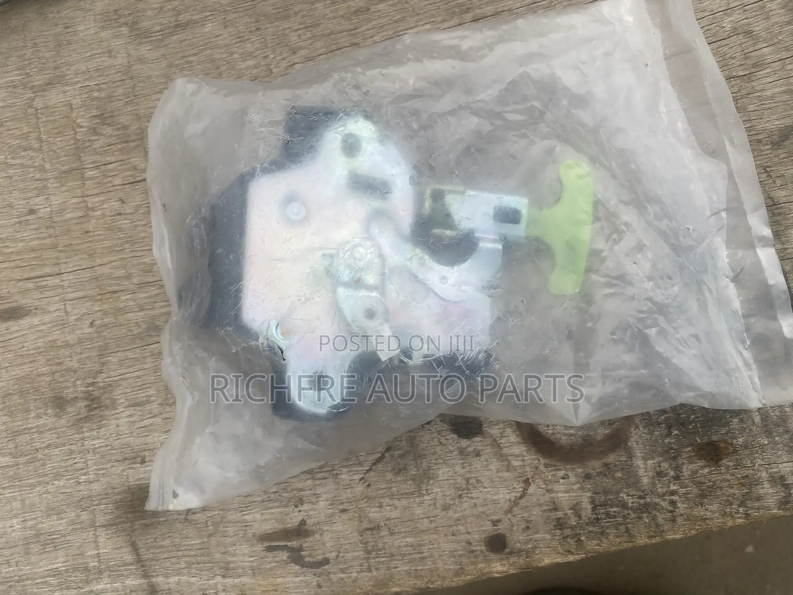 Toyota Corolla 2014-2017 Boot Locker